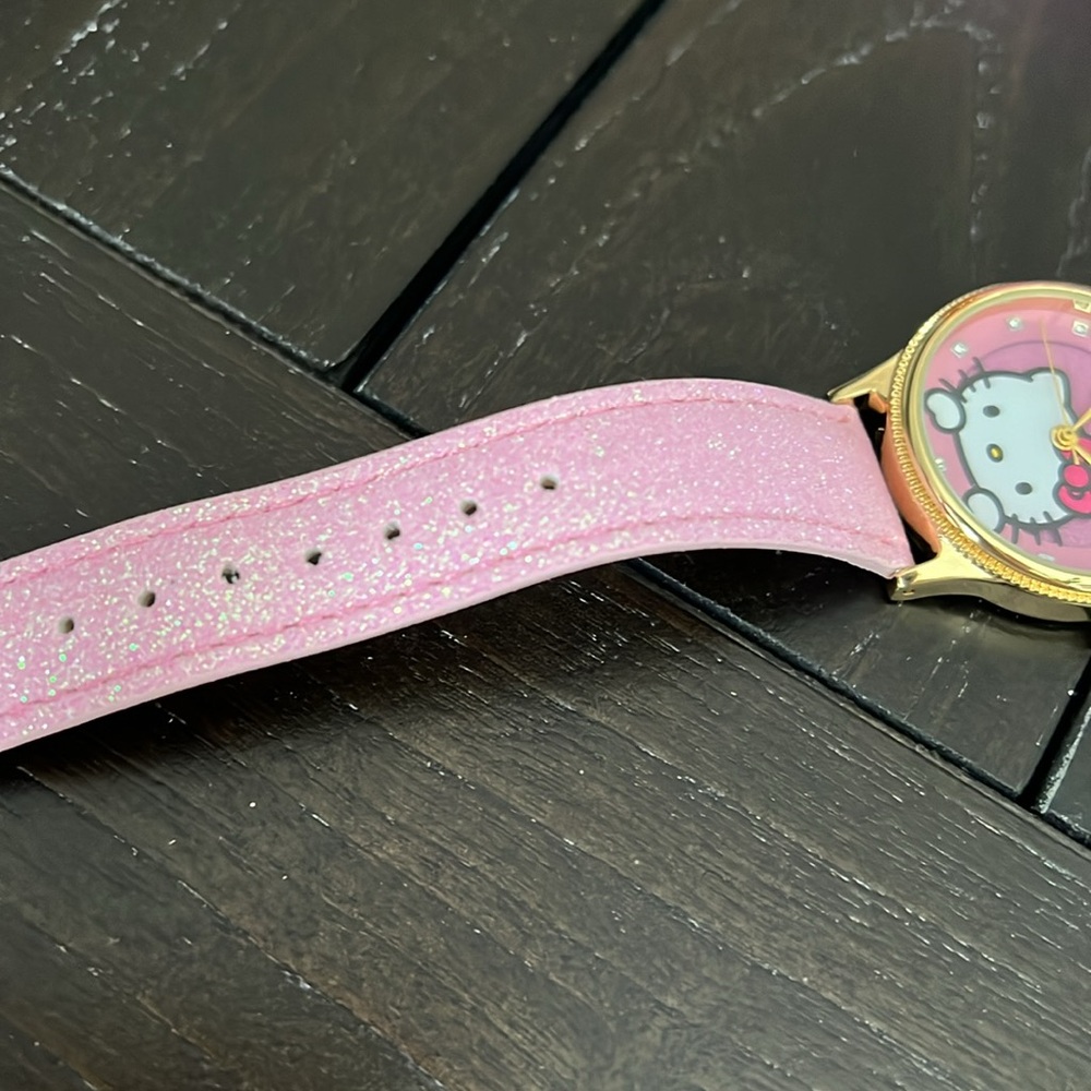 Hello Kitty Watch - Picture 8 of 10
